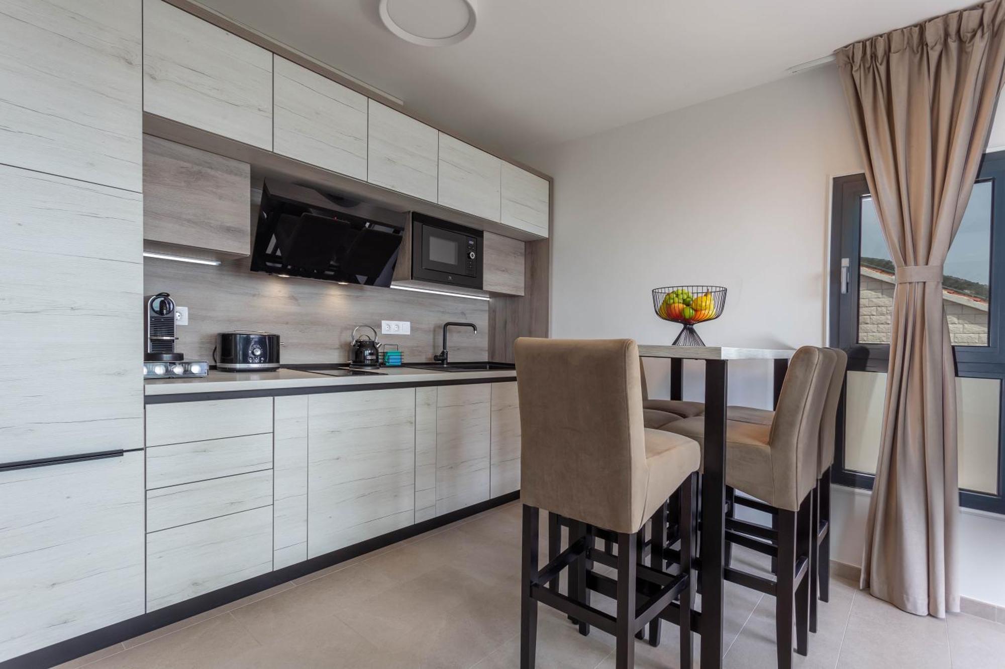 Grey House Apartment โบล ภายนอก รูปภาพ